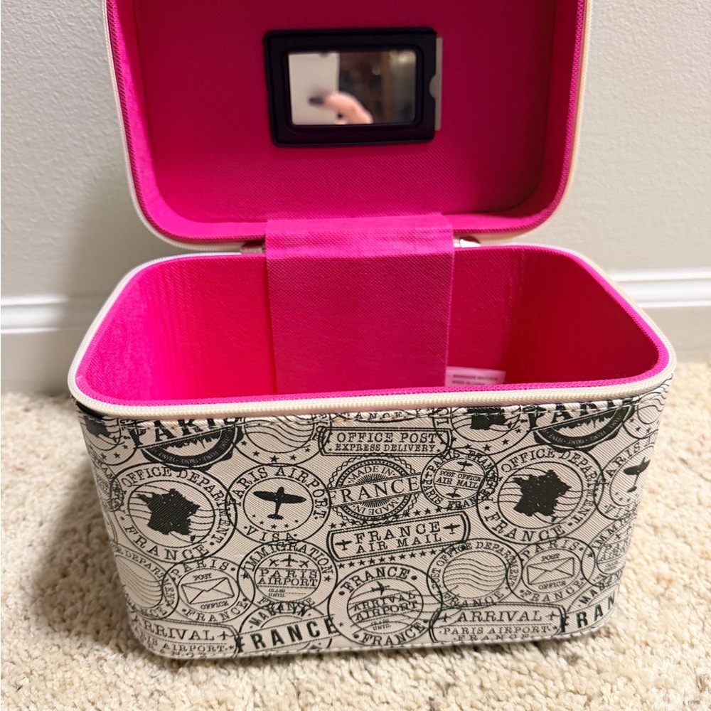 Parisian Print Storage Box - Picture 3 of 3